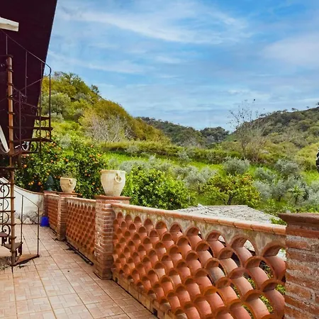 Holiday home Gorgeous In With Swimming Pool